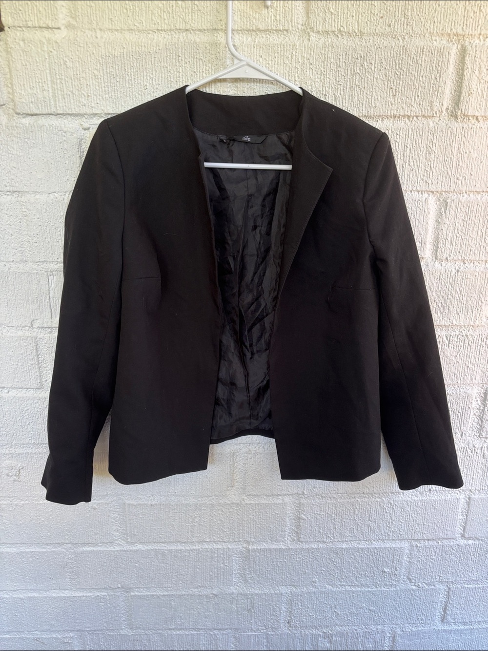 Nife Classic Black Collarless Open Front Blazer Jacket sz 38/8